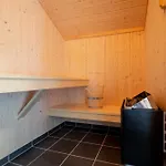 2 House B 125