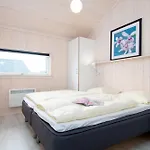 2 House B 125 *