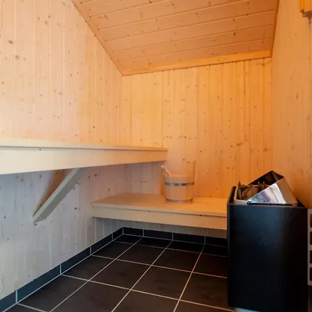 2 House B 125