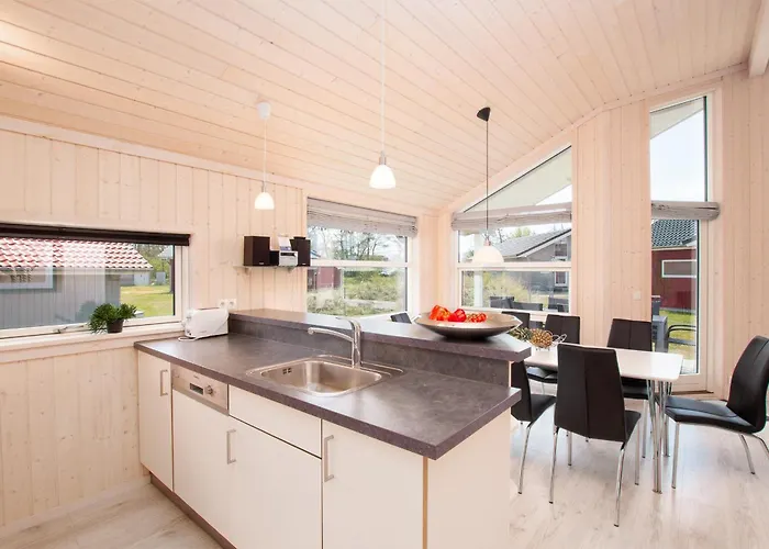2 House B 125 *